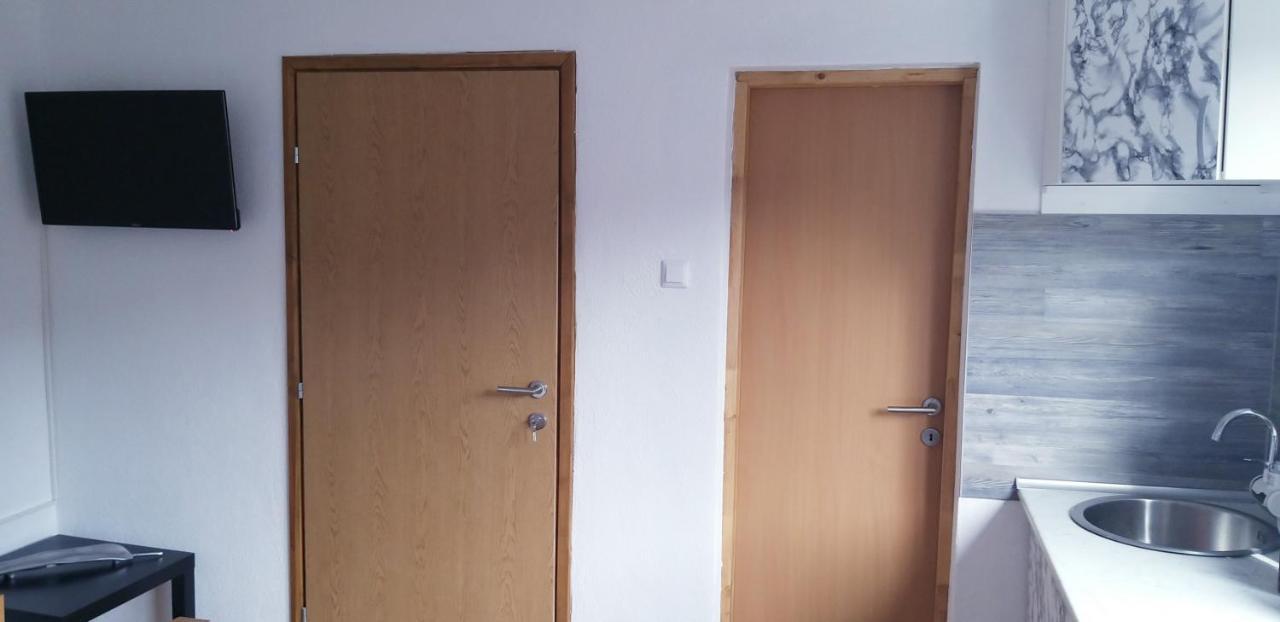 Studio Apartman Sajra 库伦瓦库夫 外观 照片